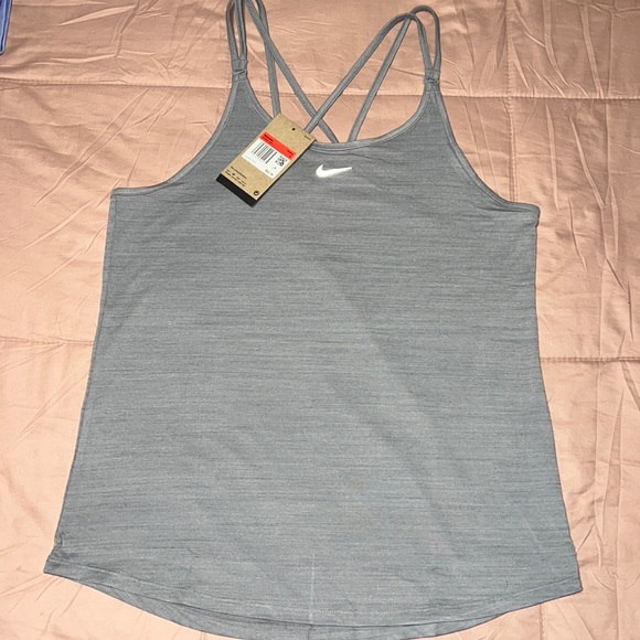 Nike Tops - Women’s Nike Dri-fit Tank